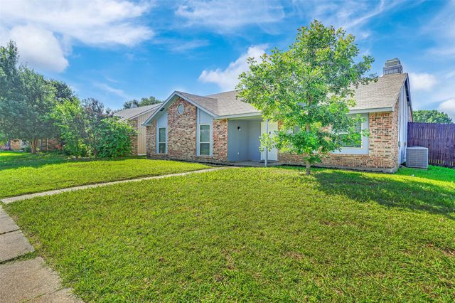 1300 Rivercrest Boulevard, Allen, TX 75002