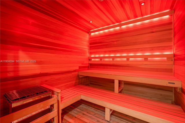 16395 Biscayne Blvd 1309, North Miami Beach, FL 33160