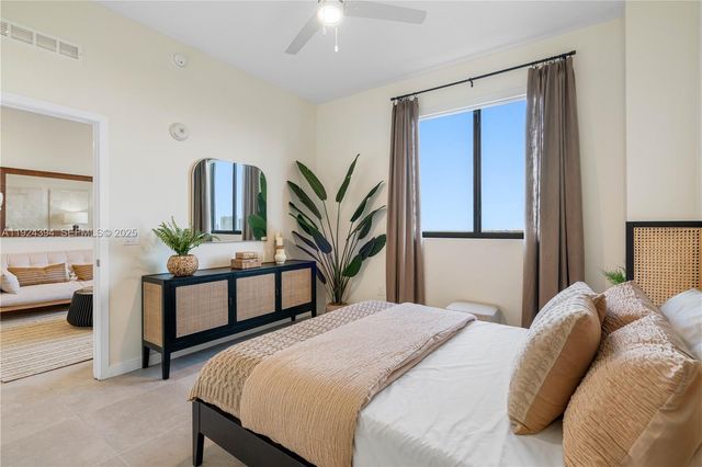 16395 Biscayne Blvd 1309, North Miami Beach, FL 33160