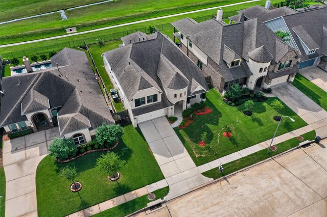 10419 Silver Shield Way, Tomball, TX 77375