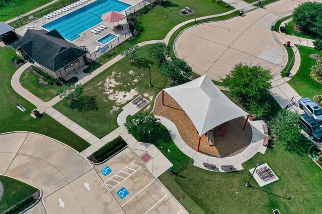 10419 Silver Shield Way, Tomball, TX 77375