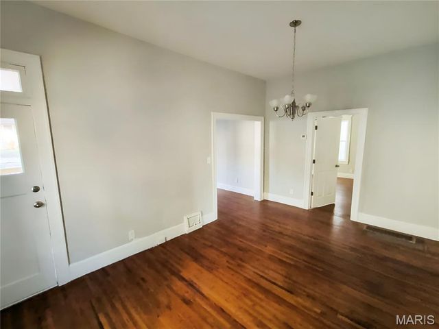 809 S Missouri, Springfield, MO 65806