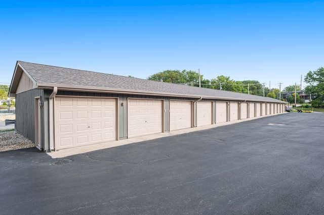 8125 Lake Shore Drive 5, Cedar Lake, IN 46303