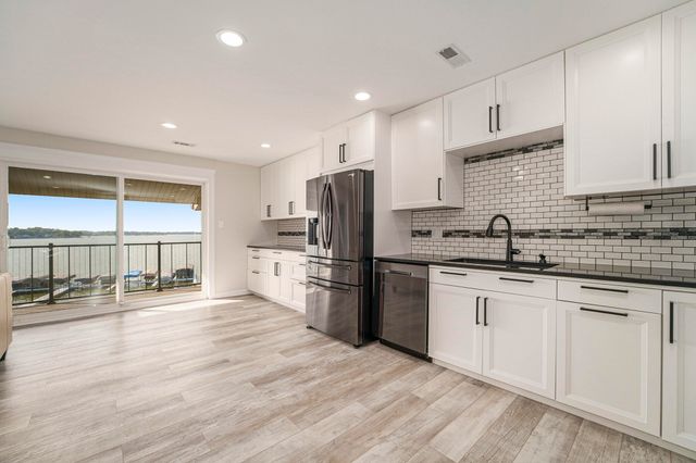 8125 Lake Shore Drive 5, Cedar Lake, IN 46303