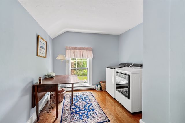 11 Concord Road, Wayland, MA 01778