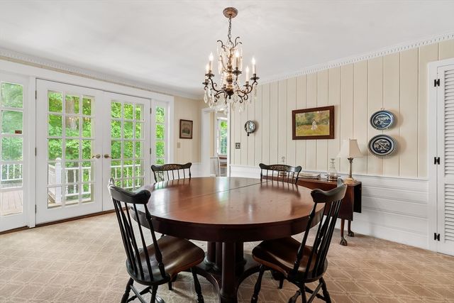11 Concord Road, Wayland, MA 01778