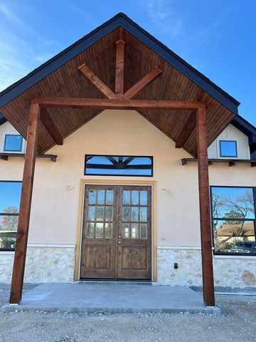 305 Edinburgh Road, San Angelo, TX 76901