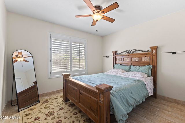 5552 E Enrose Street, Mesa, AZ 85205