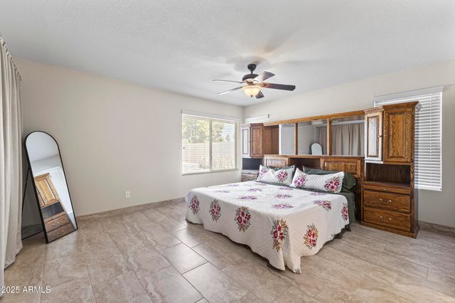 5552 E Enrose Street, Mesa, AZ 85205