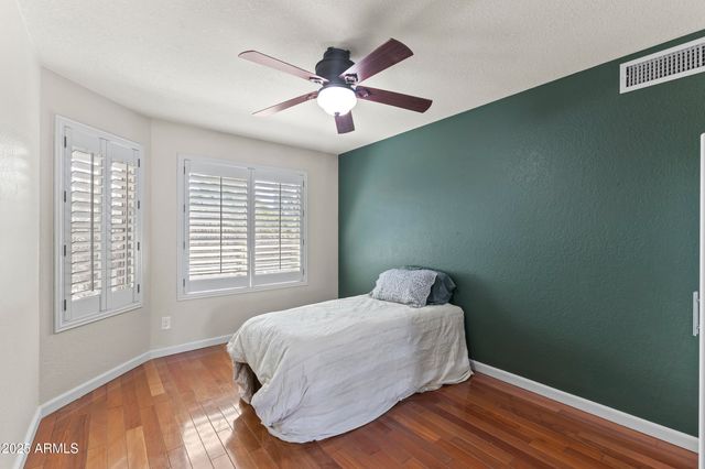 5552 E Enrose Street, Mesa, AZ 85205