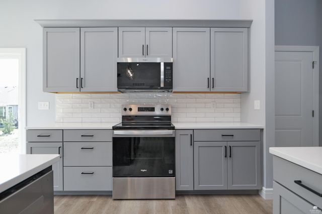 4026 Scenic Crossing, Manhattan, KS 66503