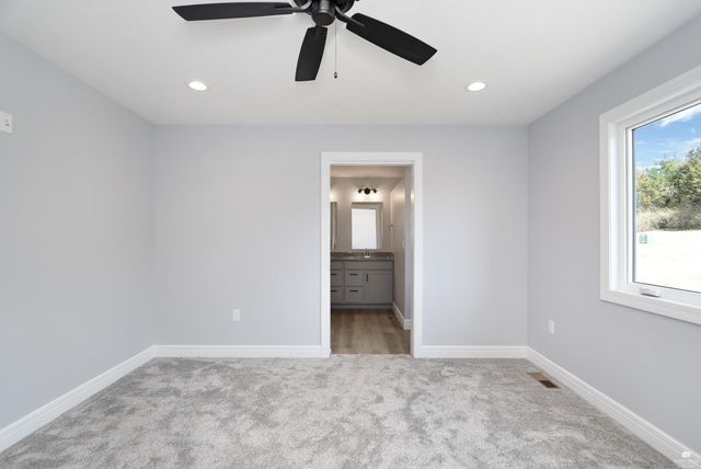 4026 Scenic Crossing, Manhattan, KS 66503