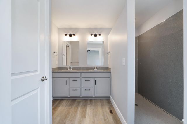 4026 Scenic Crossing, Manhattan, KS 66503