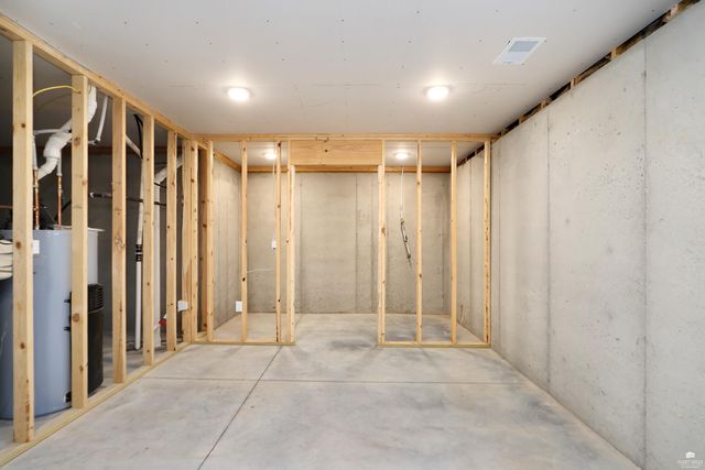 4026 Scenic Crossing, Manhattan, KS 66503