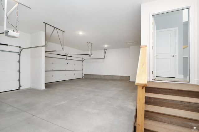 4026 Scenic Crossing, Manhattan, KS 66503