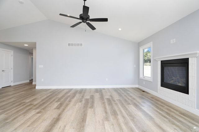 4026 Scenic Crossing, Manhattan, KS 66503