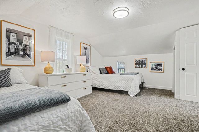 6820 S 1st Street, Kalamazoo, MI 49009