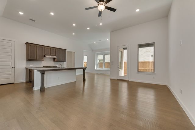 635 Caprice Bluff, Fate, TX 75189