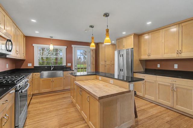 4282 Randolph Road, Morristown, VT 05661