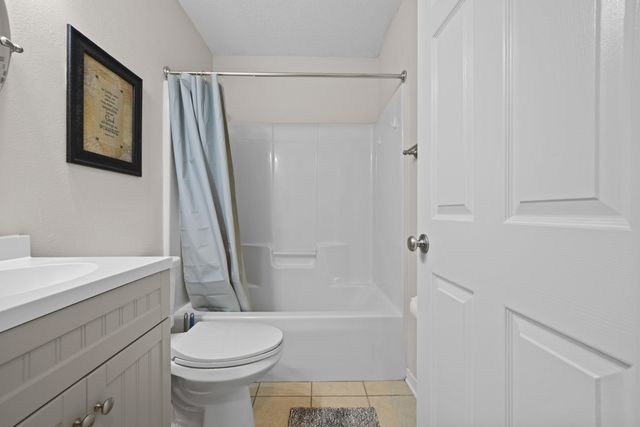 1731 Ivalea Circle, Navarre, FL 32566