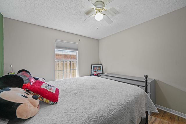 1731 Ivalea Circle, Navarre, FL 32566