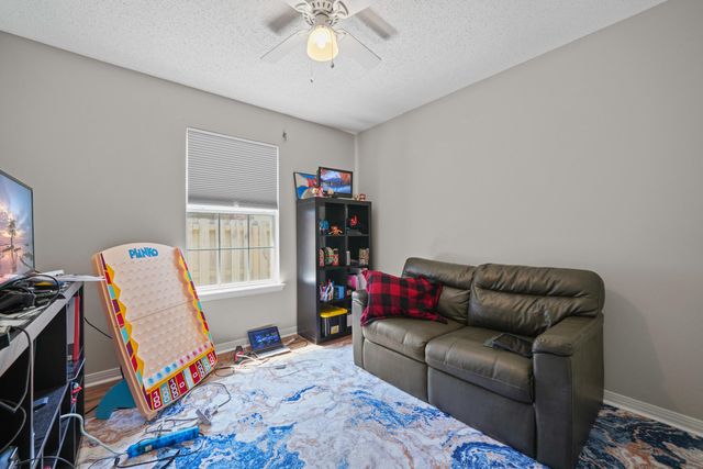 1731 Ivalea Circle, Navarre, FL 32566