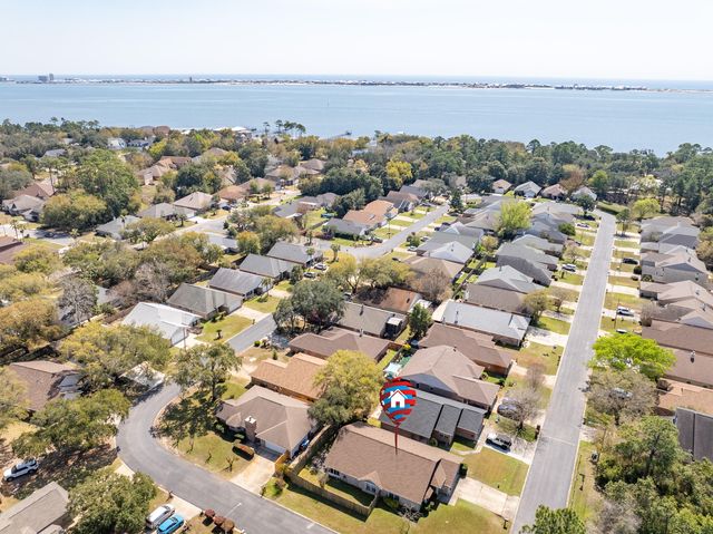 1731 Ivalea Circle, Navarre, FL 32566