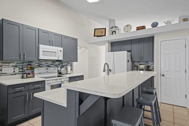 1731 Ivalea Circle, Navarre, FL 32566