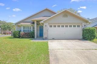 1731 Ivalea Circle, Navarre, FL 32566