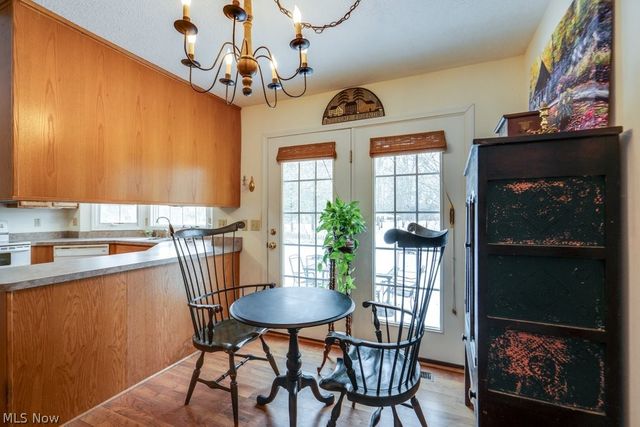 136 Taylor Road, Barberton, OH 44203