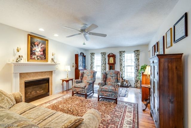 136 Taylor Road, Barberton, OH 44203