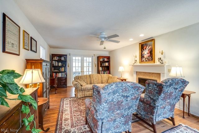 136 Taylor Road, Barberton, OH 44203