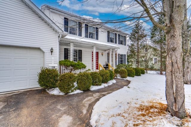 136 Taylor Road, Barberton, OH 44203