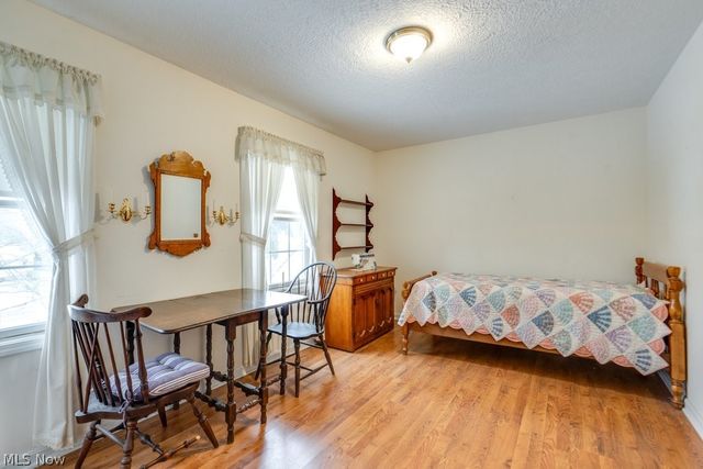 136 Taylor Road, Barberton, OH 44203