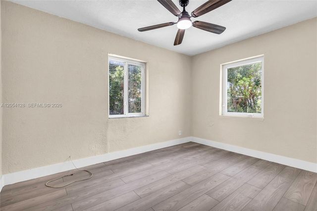 1218 NW 15th St, Fort Lauderdale, FL 33311