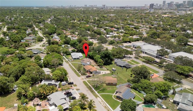 1218 NW 15th St, Fort Lauderdale, FL 33311
