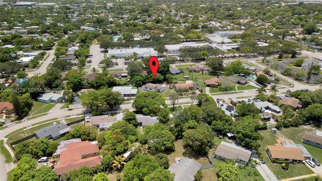1218 NW 15th St, Fort Lauderdale, FL 33311