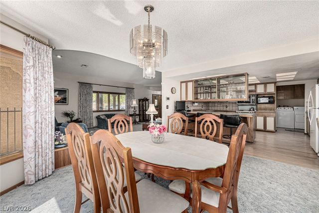 5609 Palmyra Avenue, Las Vegas, NV 89146