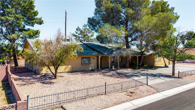 5609 Palmyra Avenue, Las Vegas, NV 89146