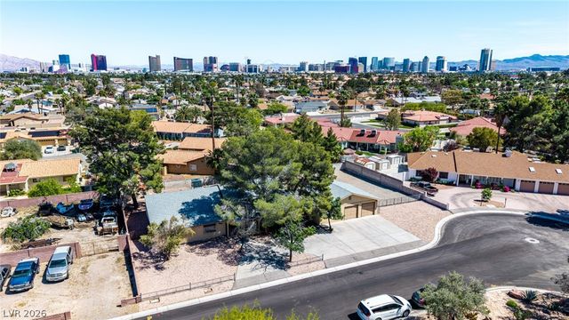 5609 Palmyra Avenue, Las Vegas, NV 89146