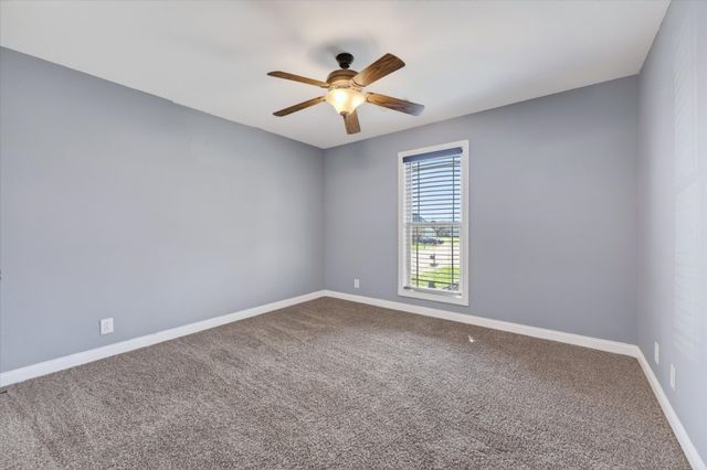 3876 Maliki Dr, Clarksville, TN 37042