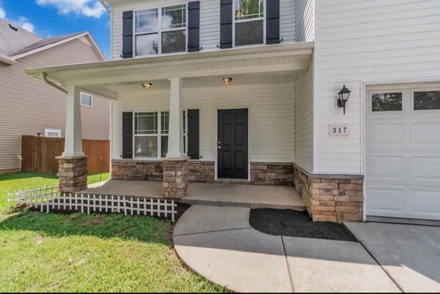 317 Sarava Ln, Smyrna, TN 37167