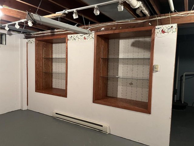 77 N BOARDMAN STREET, Fond Du Lac, WI 54935