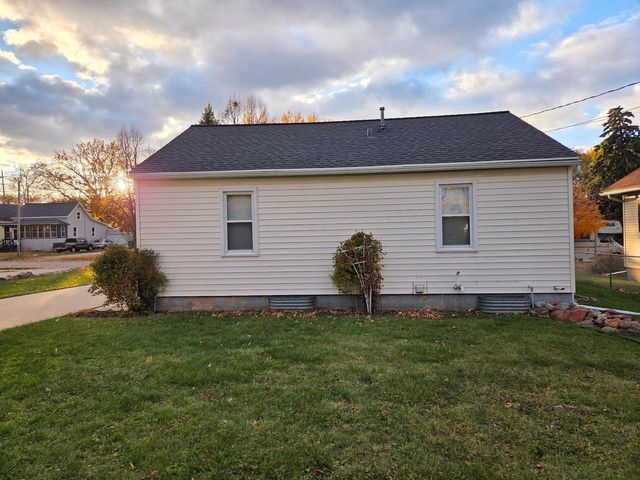 77 N BOARDMAN STREET, Fond Du Lac, WI 54935