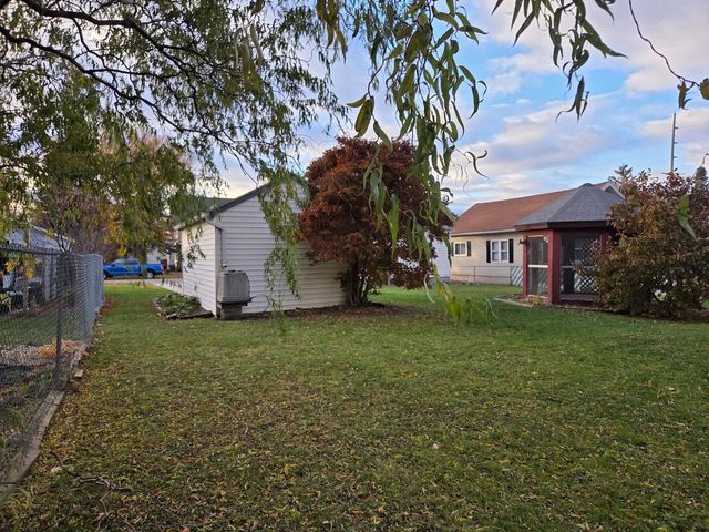 77 N BOARDMAN STREET, Fond Du Lac, WI 54935