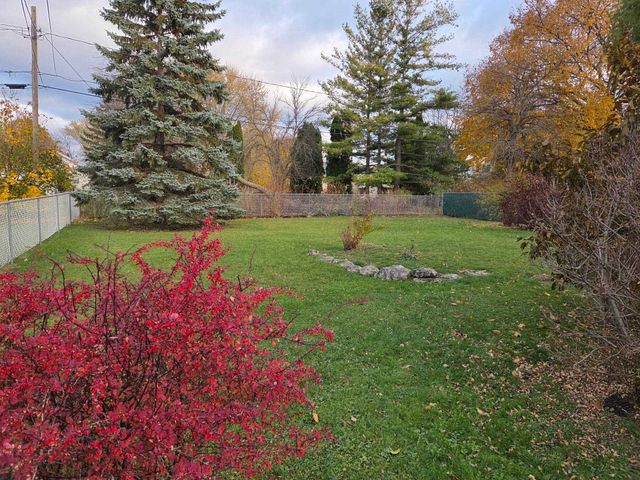 77 N BOARDMAN STREET, Fond Du Lac, WI 54935