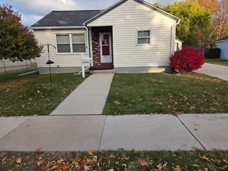 77 N BOARDMAN STREET, Fond Du Lac, WI 54935