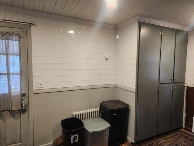 47 Keith St, Springfield, MA 01108