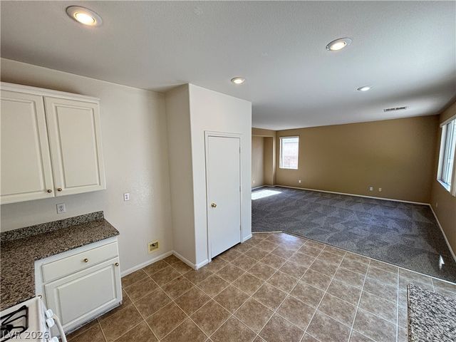 10319 Splendor Ridge Avenue, Las Vegas, NV 89135
