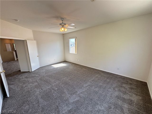 10319 Splendor Ridge Avenue, Las Vegas, NV 89135